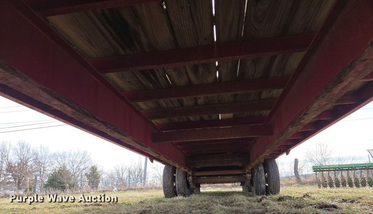 image for item EQ6714 2008 Hillsboro  700 equipment trailer