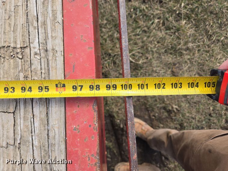 image for item EQ6714 2008 Hillsboro  700 equipment trailer