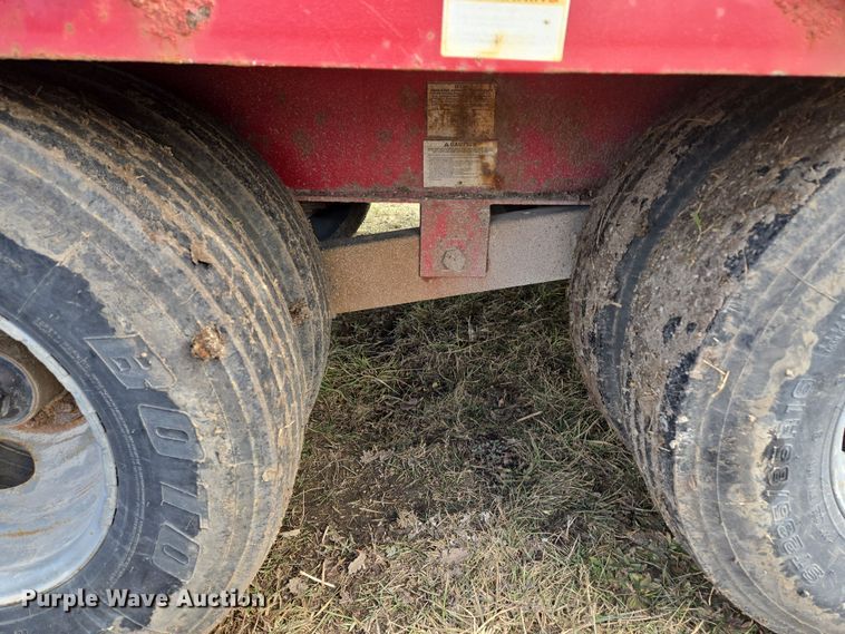 image for item EQ6714 2008 Hillsboro  700 equipment trailer