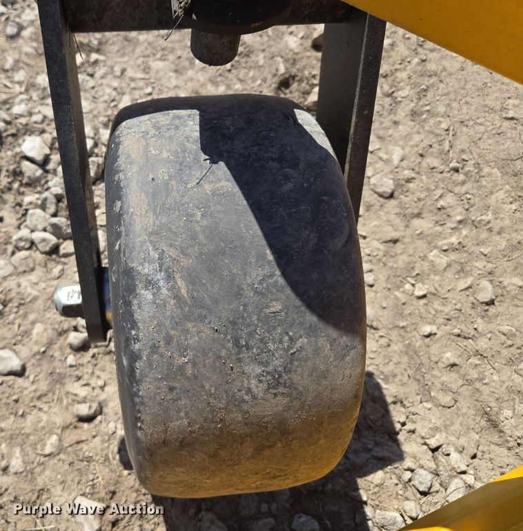 image for item EQ6815 2021 Hustler X-One ZTR lawn mower