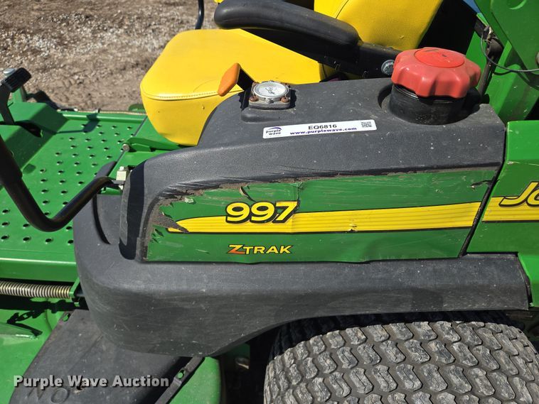image for item EQ6816 John Deere ZTrak 997 ZTR lawn mower
