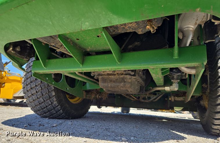 image for item EQ6816 John Deere ZTrak 997 ZTR lawn mower