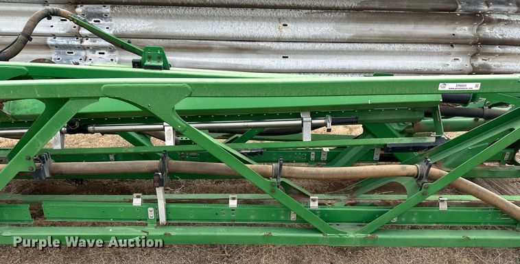 image for item ER8809 John Deere R4038 sprayer boom assembly