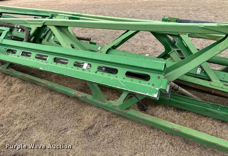 image for item ER8809 John Deere R4038 sprayer boom assembly