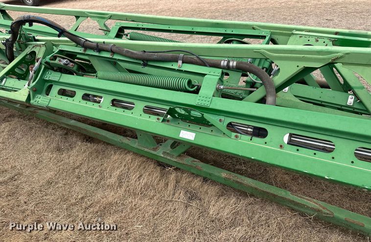 image for item ER8809 John Deere R4038 sprayer boom assembly