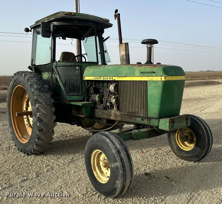 image for item ER8901 1975 John Deere 4230 tractor