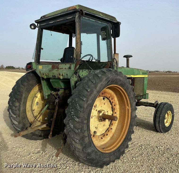 image for item ER8901 1975 John Deere 4230 tractor