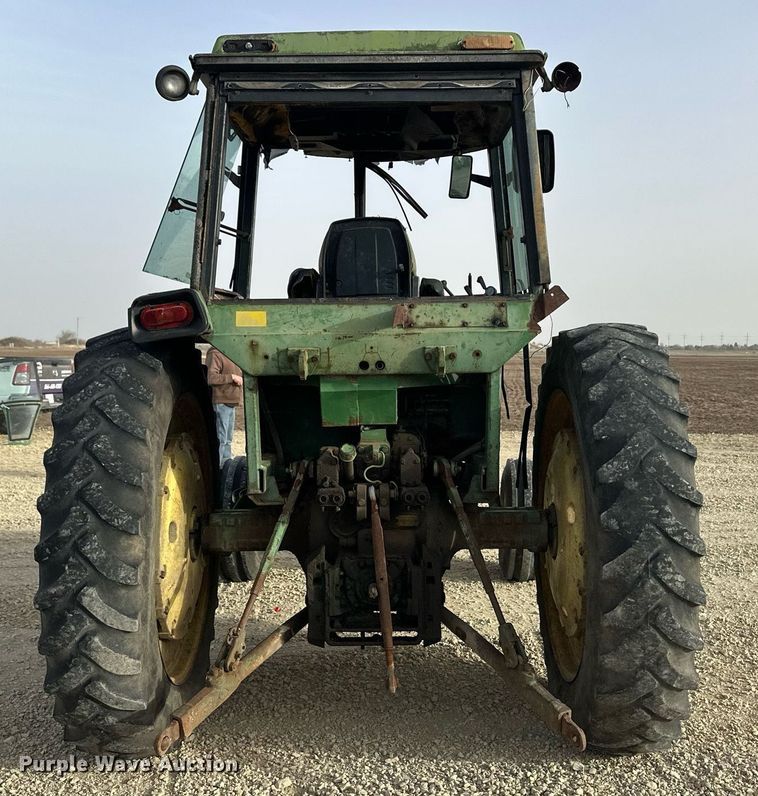 image for item ER8901 1975 John Deere 4230 tractor
