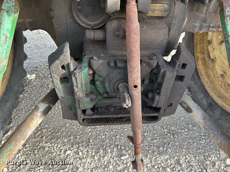 image for item ER8901 1975 John Deere 4230 tractor