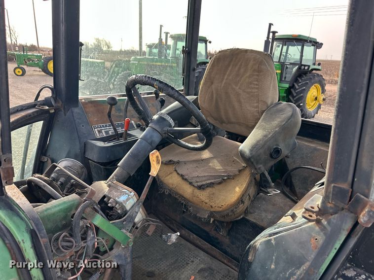 image for item ER8901 1975 John Deere 4230 tractor