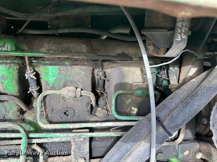 image for item ER8901 1975 John Deere 4230 tractor