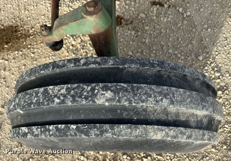 image for item ER8901 1975 John Deere 4230 tractor