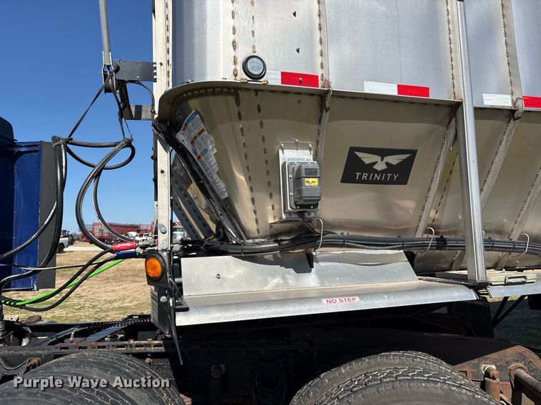 image for item EY9885 2021 Trinity Trailers live bottom trailer