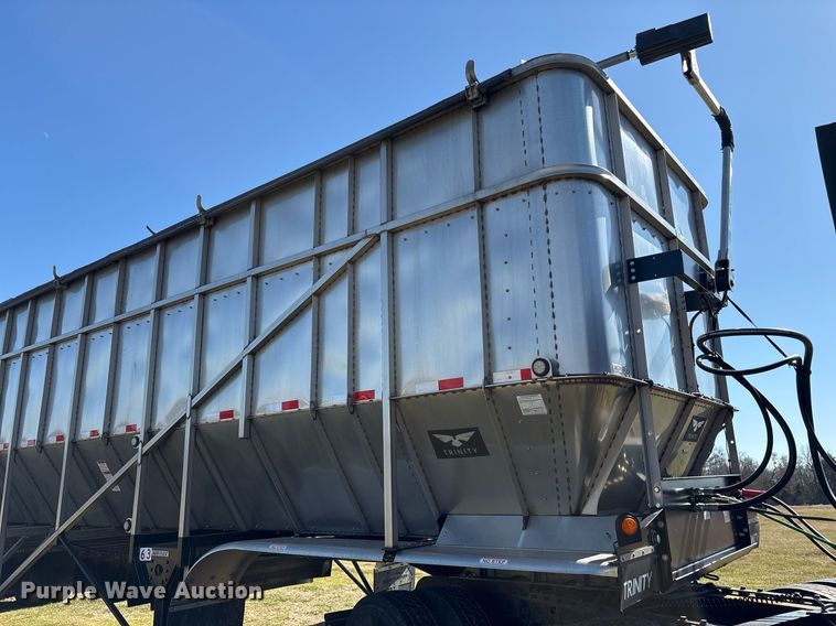 image for item EY9885 2021 Trinity Trailers live bottom trailer