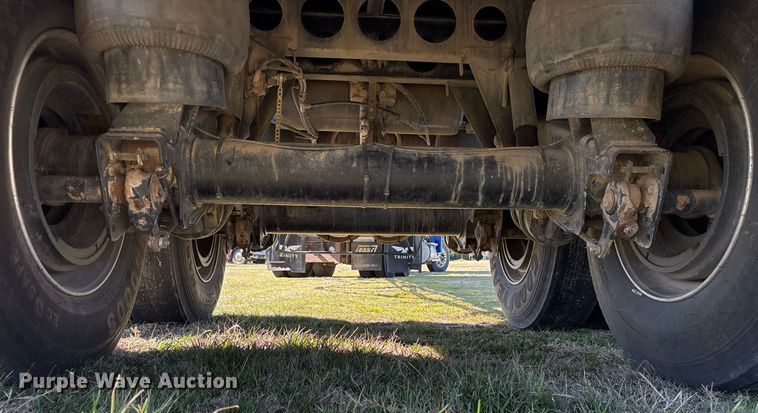 image for item EY9885 2021 Trinity Trailers live bottom trailer