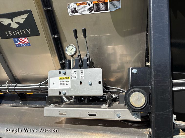 image for item EY9885 2021 Trinity Trailers live bottom trailer