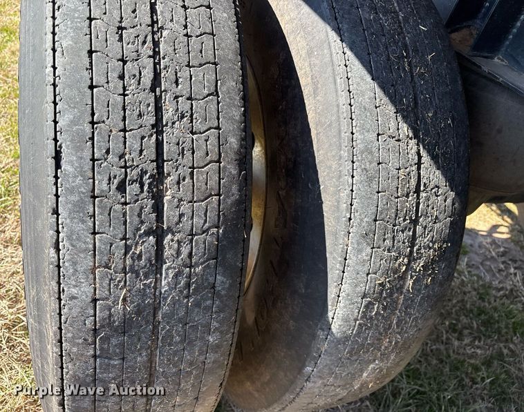 image for item EY9885 2021 Trinity Trailers live bottom trailer