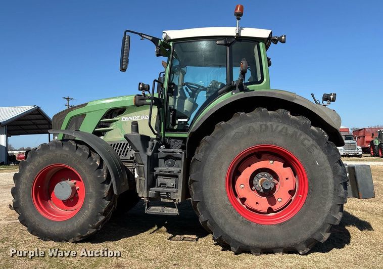 image for item EY9887 2013 Fendt 828 Vario MFWD tractor
