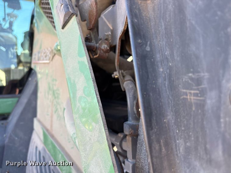 image for item EY9887 2013 Fendt 828 Vario MFWD tractor