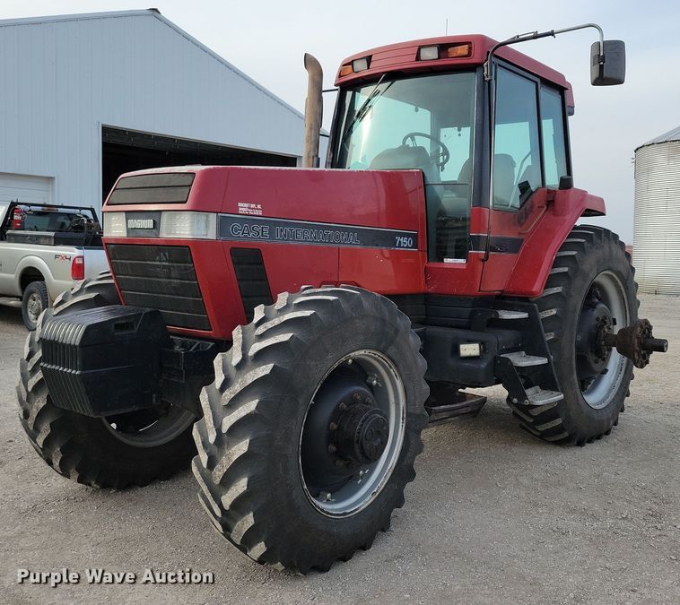 image for item NB9870 1992 Case 7150 Magnum MFWD tractor
