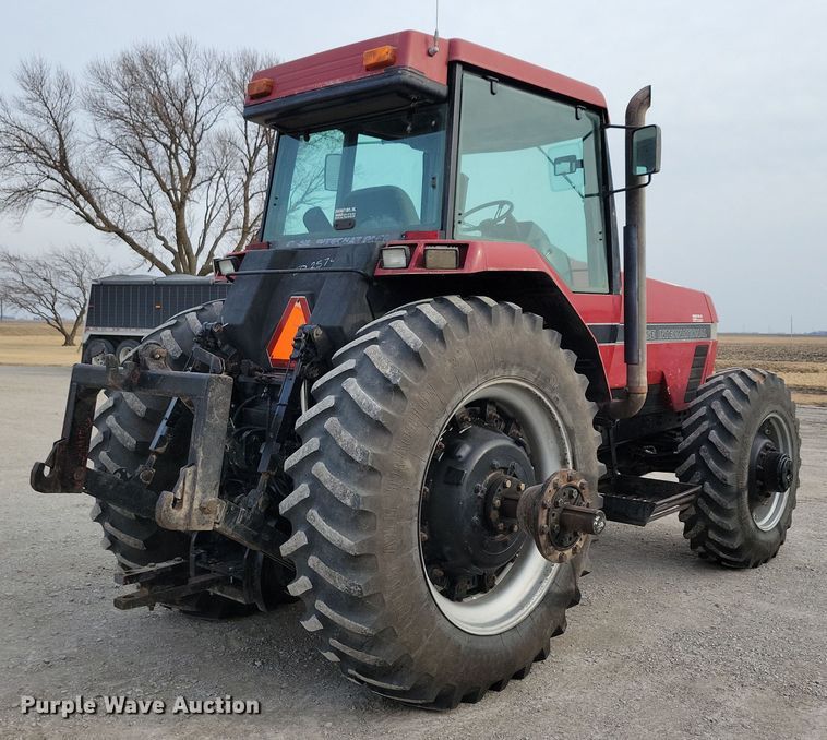 image for item NB9870 1992 Case 7150 Magnum MFWD tractor