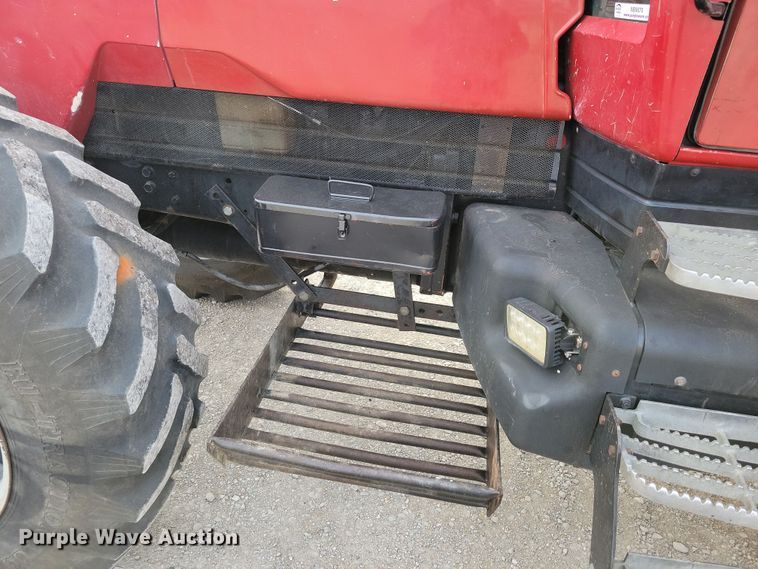 image for item NB9870 1992 Case 7150 Magnum MFWD tractor