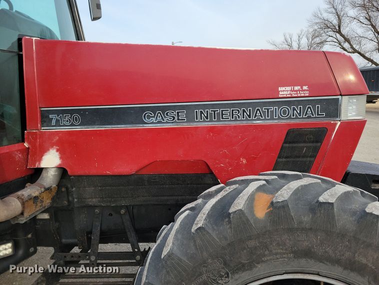 image for item NB9870 1992 Case 7150 Magnum MFWD tractor
