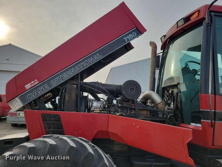 image for item NB9870 1992 Case 7150 Magnum MFWD tractor