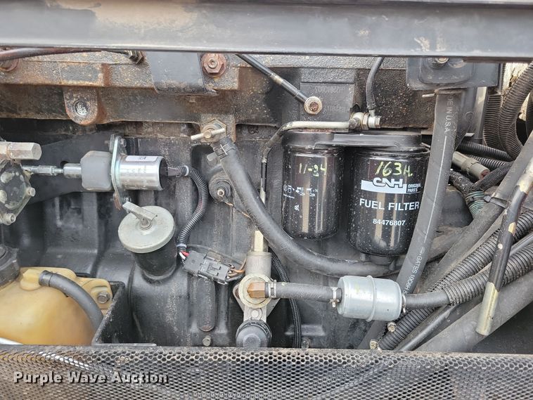 image for item NB9870 1992 Case 7150 Magnum MFWD tractor