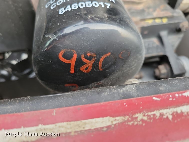 image for item NB9870 1992 Case 7150 Magnum MFWD tractor