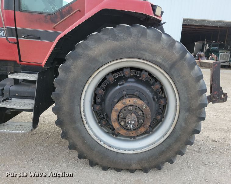 image for item NB9870 1992 Case 7150 Magnum MFWD tractor