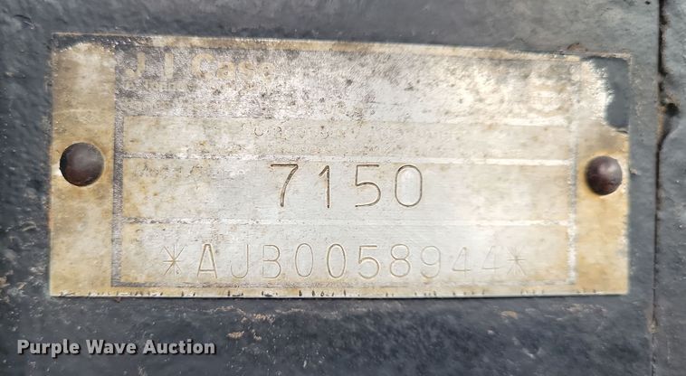 image for item NB9870 1992 Case 7150 Magnum MFWD tractor