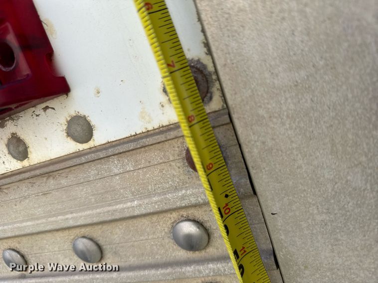 image for item NN9692 2008 Timpte grain trailer