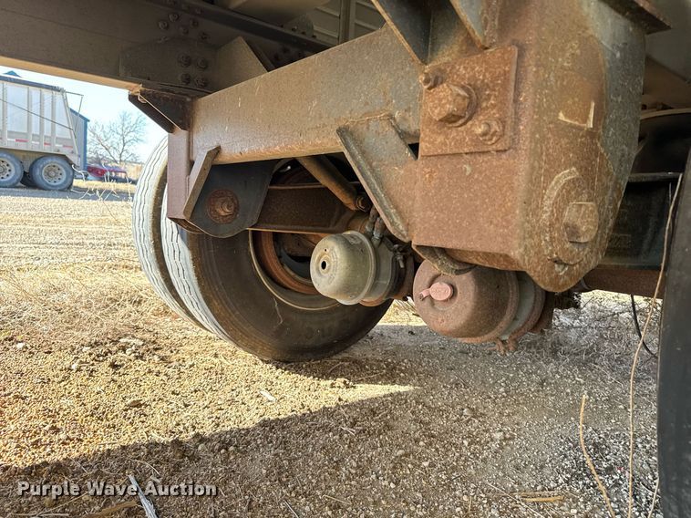 image for item NN9692 2008 Timpte grain trailer