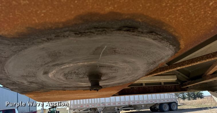 image for item NN9692 2008 Timpte grain trailer