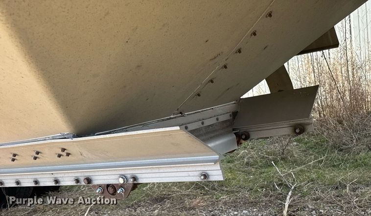 image for item NN9692 2008 Timpte grain trailer