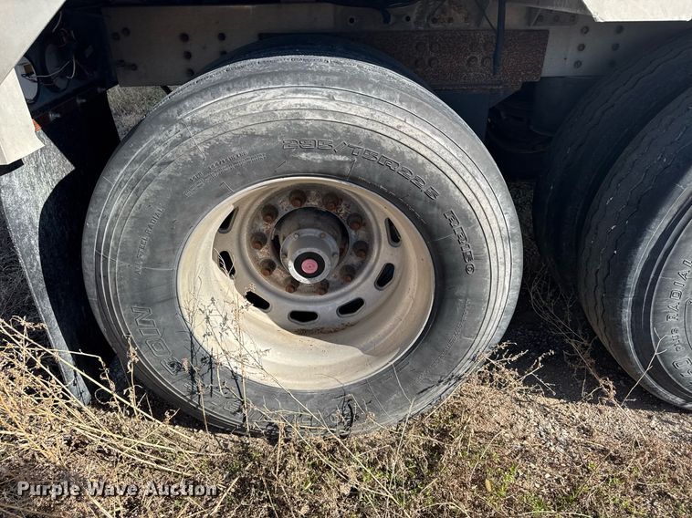 image for item NN9692 2008 Timpte grain trailer