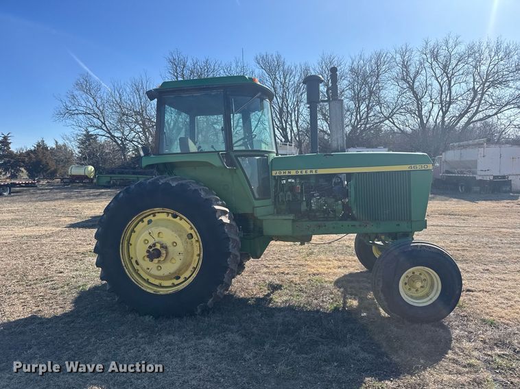 image for item NN9697 1975 John Deere 4630 tractor