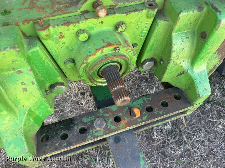 image for item NN9697 1975 John Deere 4630 tractor