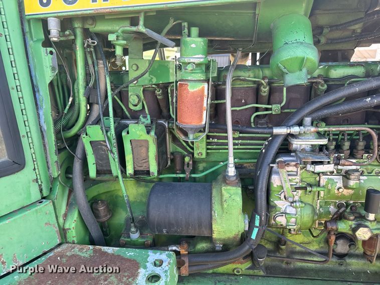 image for item NN9697 1975 John Deere 4630 tractor
