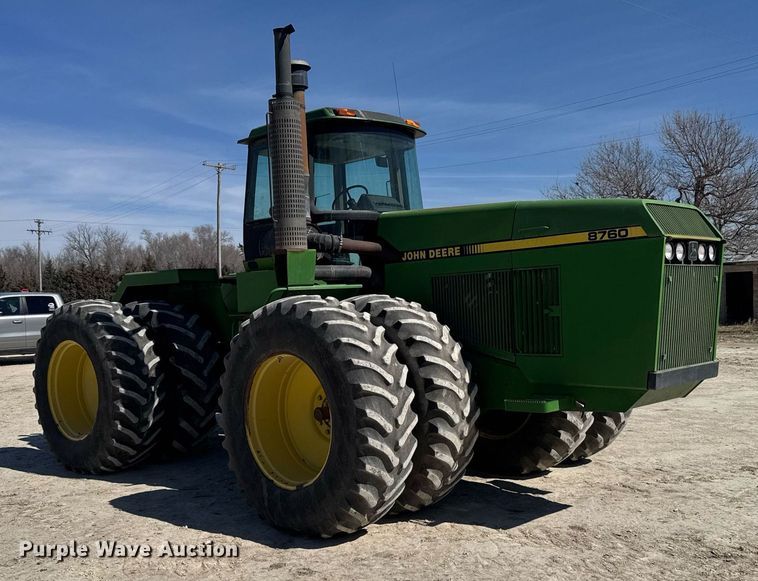 image for item NN9699 1991 John Deere 8760 4WD tractor