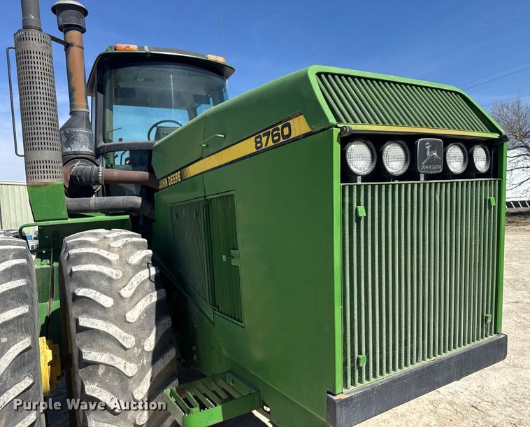 image for item NN9699 1991 John Deere 8760 4WD tractor