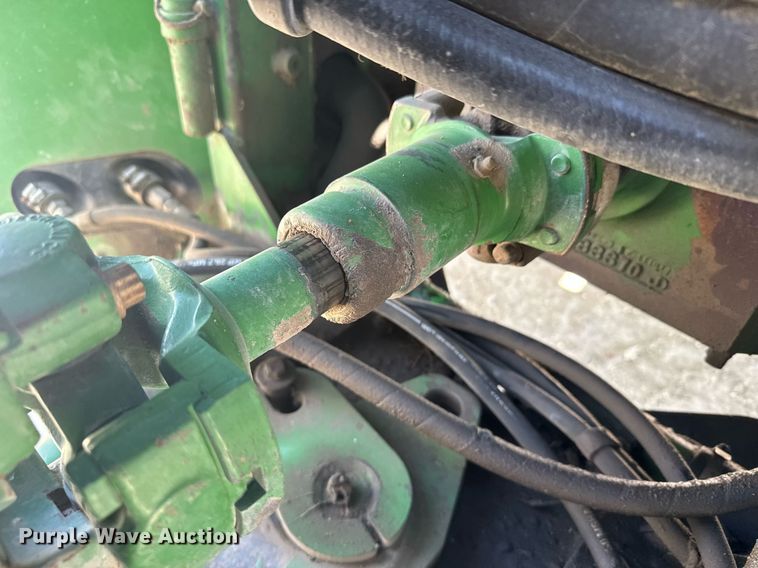 image for item NN9699 1991 John Deere 8760 4WD tractor