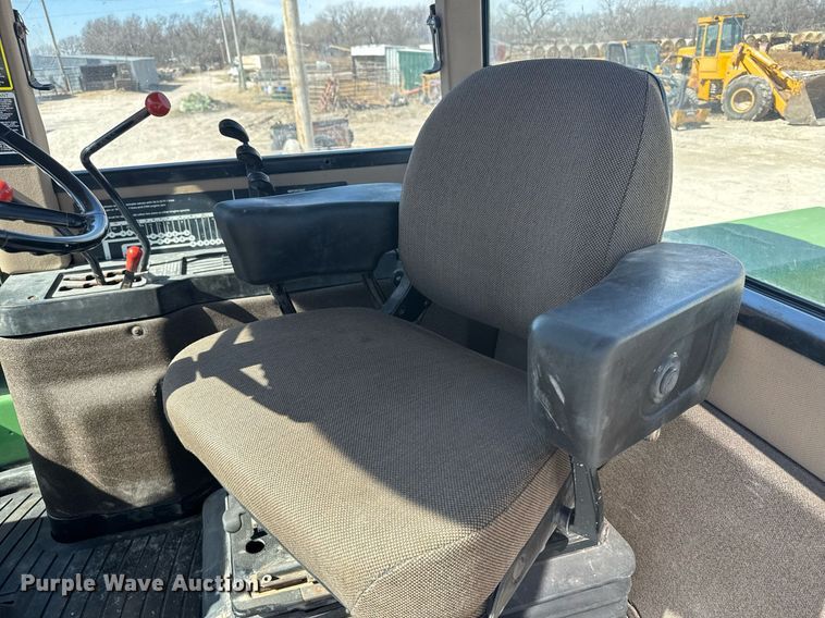 image for item NN9699 1991 John Deere 8760 4WD tractor