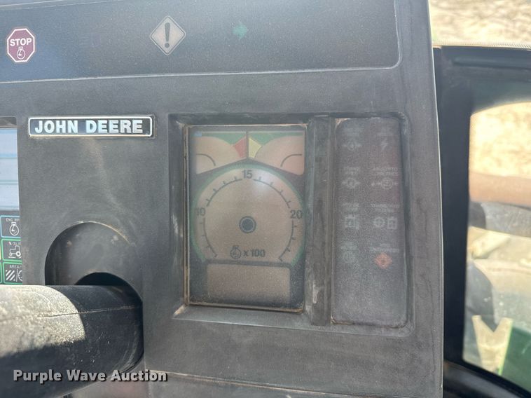 image for item NN9699 1991 John Deere 8760 4WD tractor