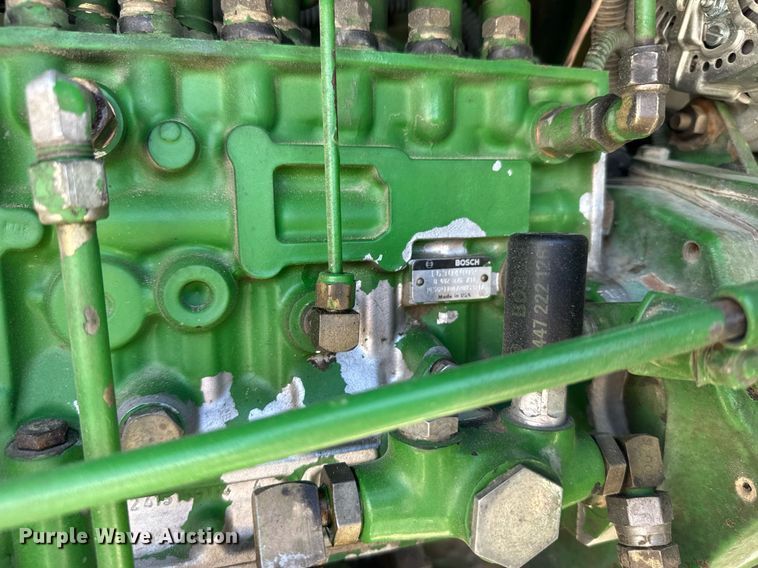 image for item NN9699 1991 John Deere 8760 4WD tractor