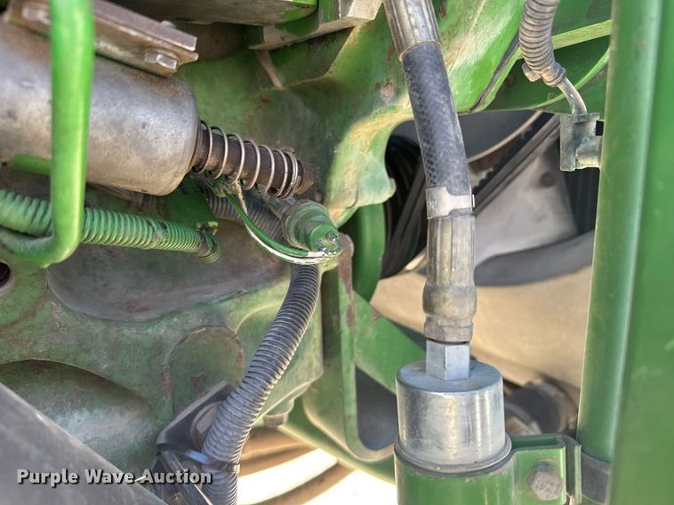 image for item NN9699 1991 John Deere 8760 4WD tractor