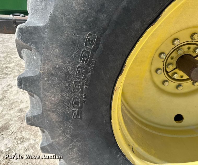 image for item NN9699 1991 John Deere 8760 4WD tractor