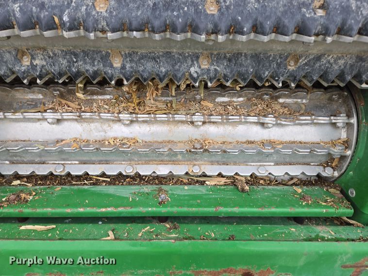 image for item YA0355 2019 John Deere 9800i forage harvester