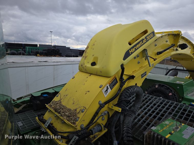 image for item YA0355 2019 John Deere 9800i forage harvester